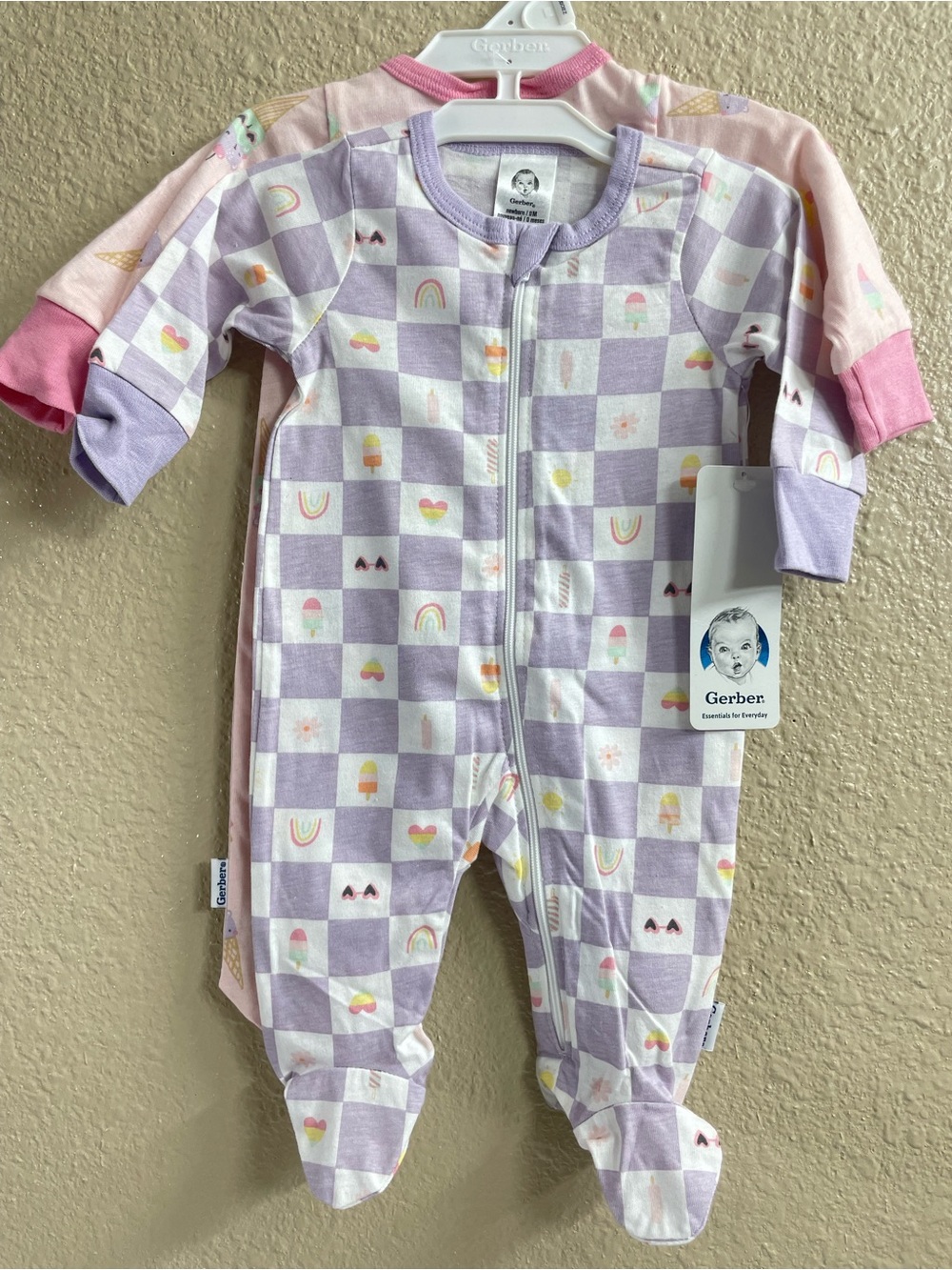 Gerber Baby Girl  Zipper Cotton Sleep 'N Play
Footed Pajamas, 2-Pack, Avail:Size